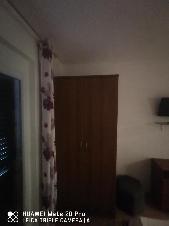 Apartmani Franceska Bol Luaran gambar