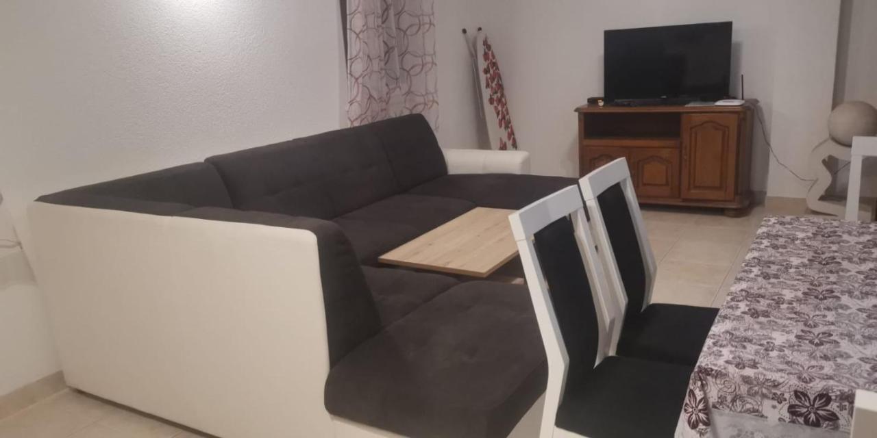 Apartmani Franceska Bol Luaran gambar